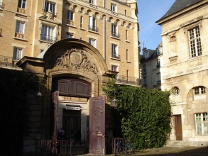 hôtel-Malesherbes du Marais de la place des Vosges- visite guidée paris