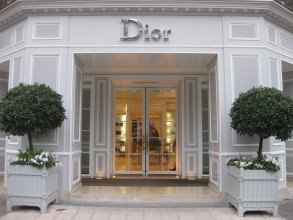Avenue Montaigne Dior- Visite guidée Paris